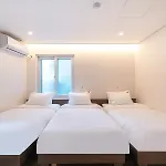 Crashinyongsan Guest House
