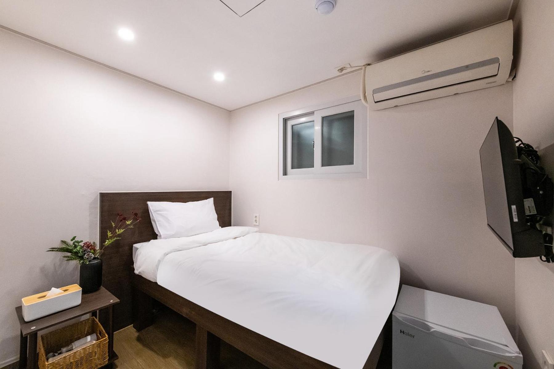 Hotel Crashinyongsan Guest House 2*
